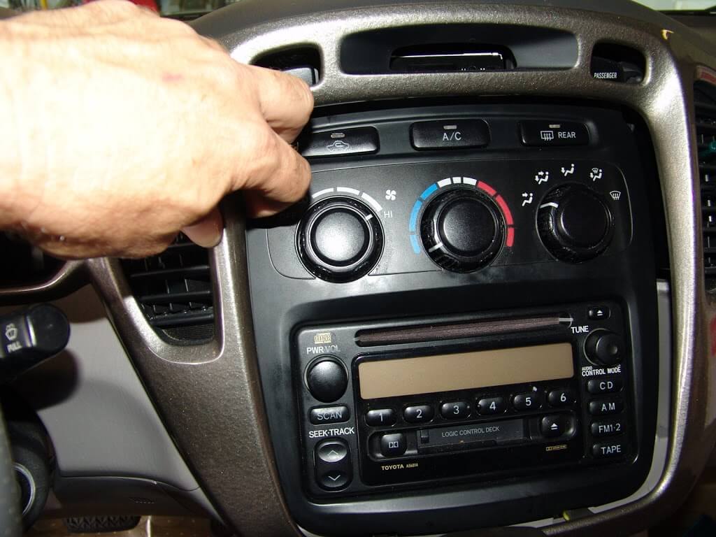 toyota highlander temperature control assembly #2