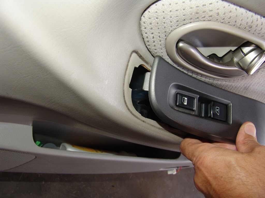 2003 Nissan maxima power window switch #5