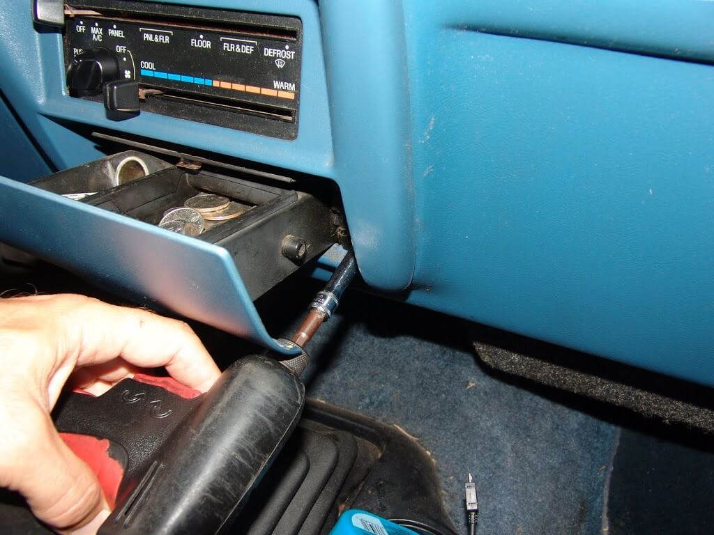 Remove radio 1993 ford ranger #8