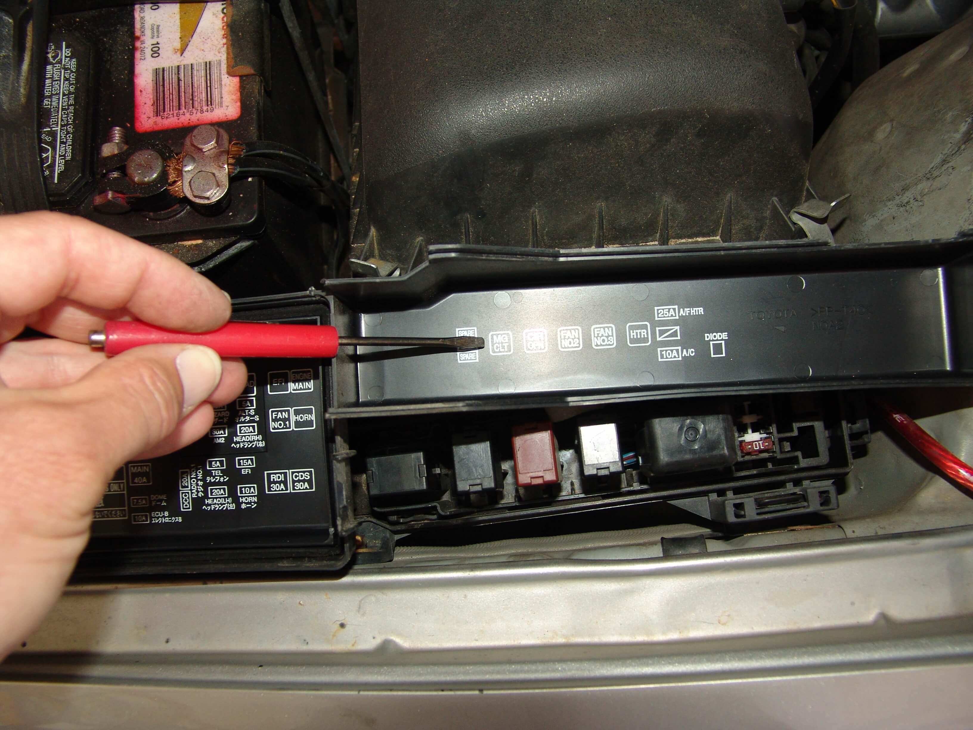 2000 Toyota Camry A/C Inop, A/C Light Flashes - Sparky's ... 2004 toyota solara fuse box diagram 